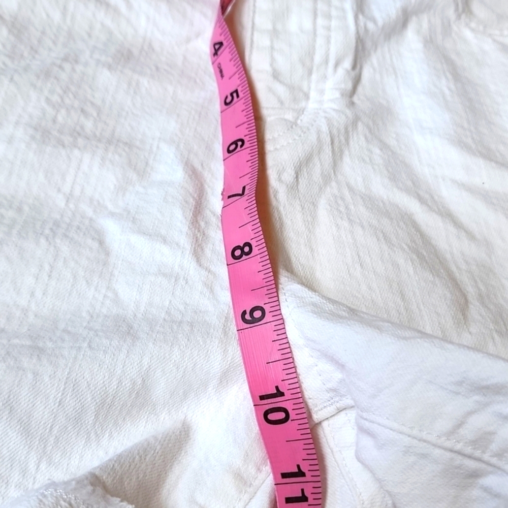 Madewell high waist cuffed white shorts Size 28 - Picture 8 of 15